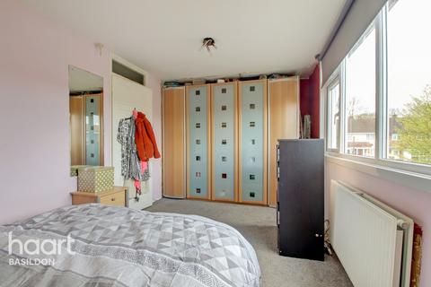 51 Cattawade Link, Basildon, SS14 2QF