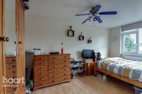51 Cattawade Link, Basildon, SS14 2QF