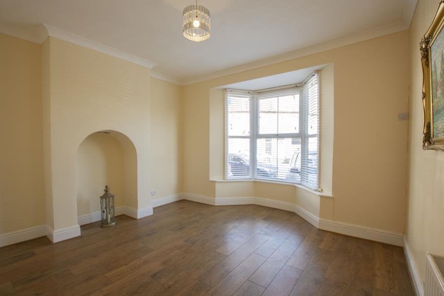 Margaret Road, Harborne, Birmingham, B17 4 bed terraced house £1,500