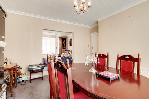 124 Victoria Avenue, Wembley, HA9 6PY