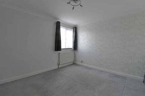 38 Betsham Road, Erith, DA8 2BG