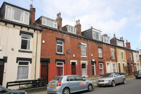 4 bedroom terraced house to rent, Thornville Street, Hyde Park, Leeds, LS6 1RP