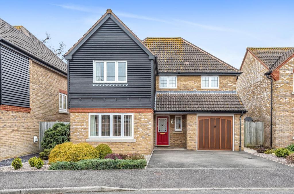 The Oaks, Aldwick, Bognor Regis, PO21 4 bed detached house £550,000