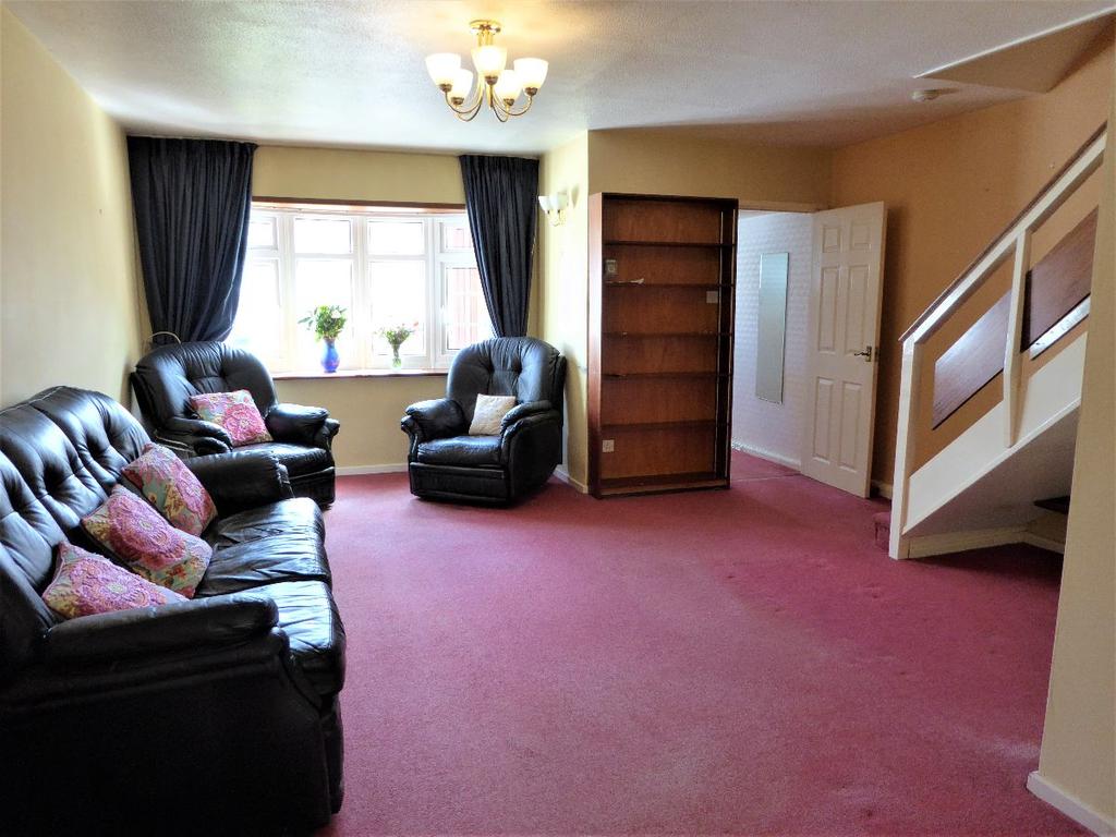 Markfield, Court Wood Lane, Croydon 3 bed terraced house £325,000