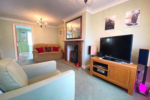 6 Briscoe Close, Northampton, NN2 8XH