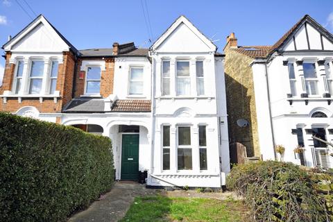 Studio to rent, Madeira Road, Streatham, SW16