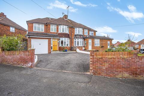 12 Forest Hill, Tilehurst, Reading, RG30 6XF