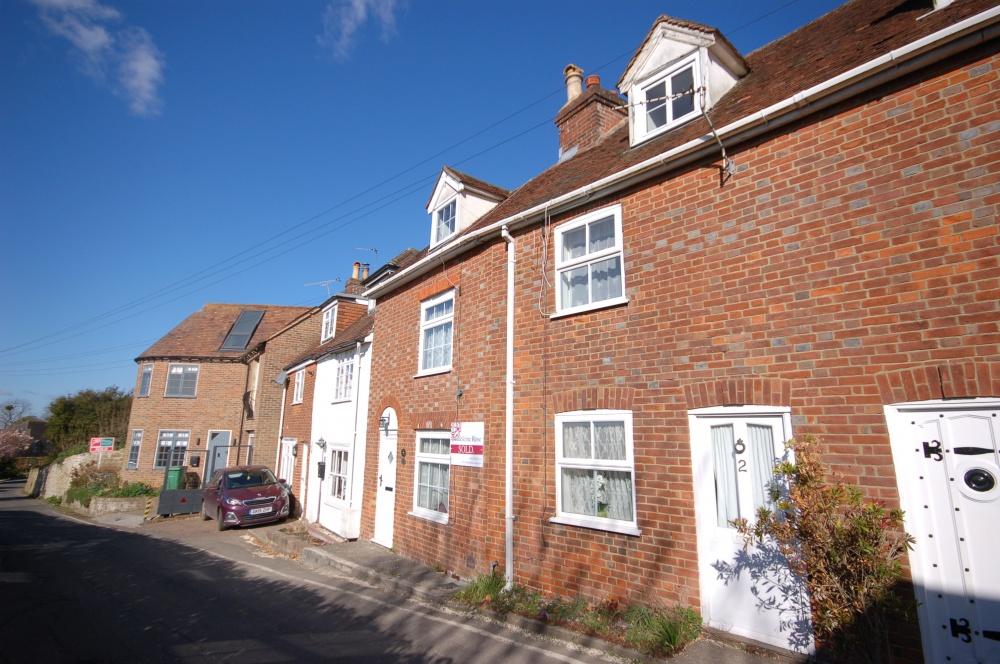 Chart Road Sutton Valence ME17 3AW 2 bed terraced house £245,000