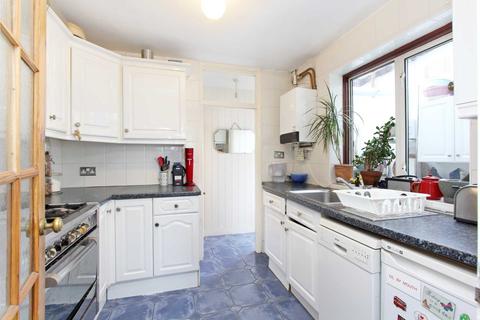 45 Waterloo Road, London, E10 7HR