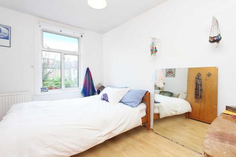 45 Waterloo Road, London, E10 7HR