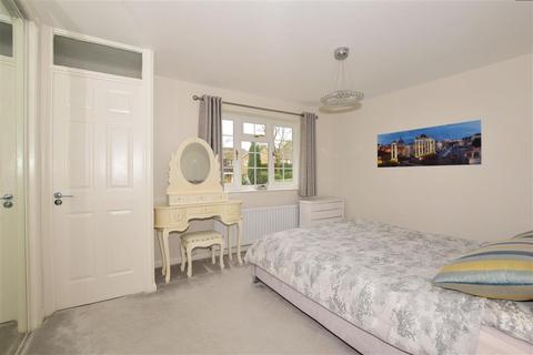 50 Abbots Lane, Kenley, CR8 5JH