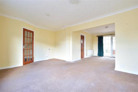 7 Allington Drive, Tonbridge, TN10 4HH