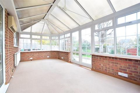 7 Allington Drive, Tonbridge, TN10 4HH
