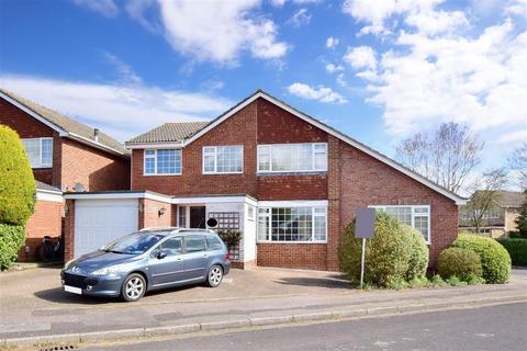 7 Allington Drive, Tonbridge, TN10 4HH