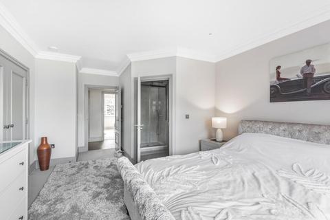Flat 4, Alder House Westerham Road, Keston, BR2 6HE