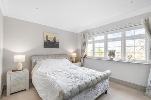 Flat 4, Alder House Westerham Road, Keston, BR2 6HE