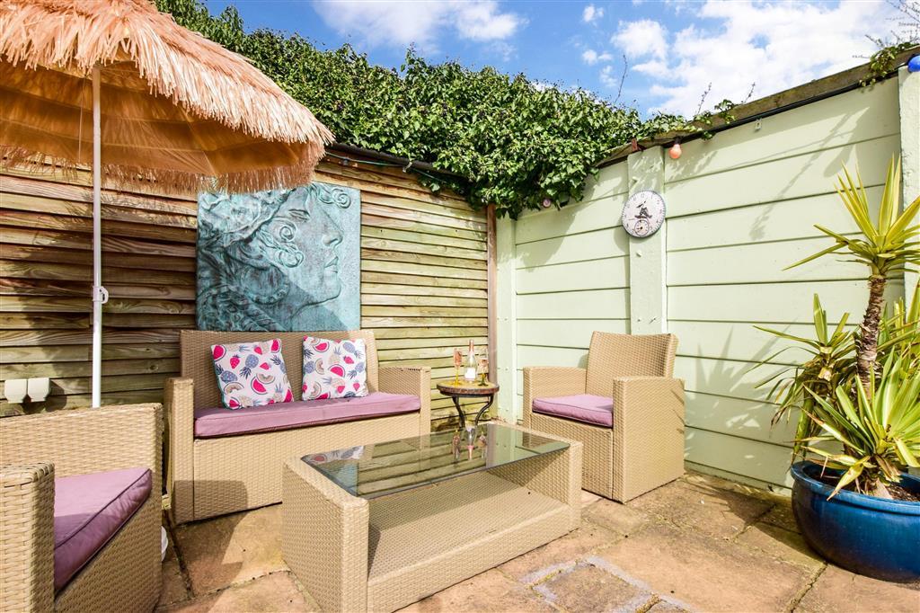 External Lifestyle Photograph