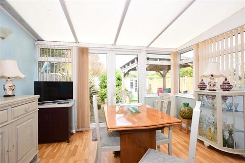 21 Dennis Road, Gravesend, DA11 7NN