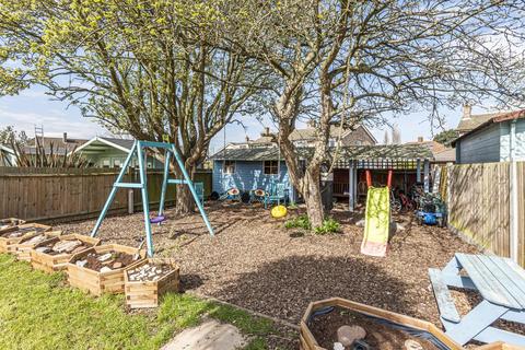 50 Leysdown Road, London, SE9 3NB