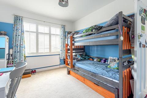 50 Leysdown Road, London, SE9 3NB