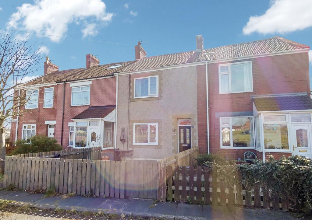 West View, Newbiggin... 2 bed terraced house £84,950