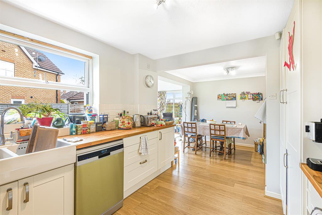 Kitchen alt