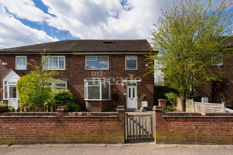 105 Friday Hill West, London, E4 6EW