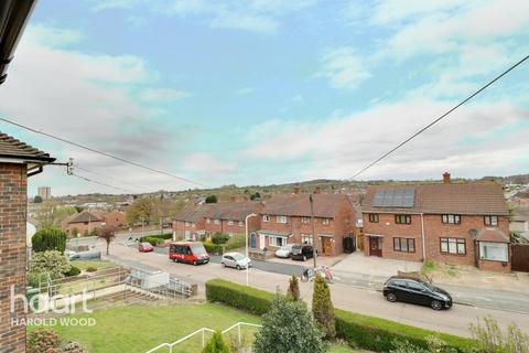 18 Chippenham Road, Romford, RM3 8EX