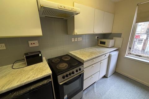 2 bedroom flat to rent, Upper Craigs, Stirling Town, Stirling, FK8