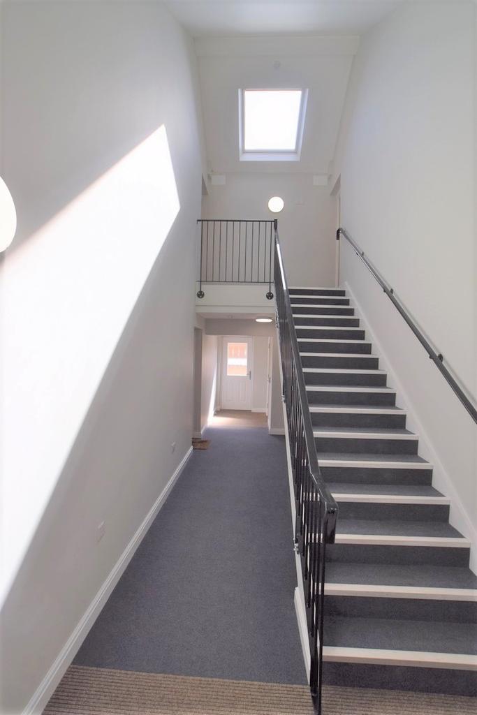 25 Coulter Close, Dumfries, DG1 3 JL - Grieve Grier