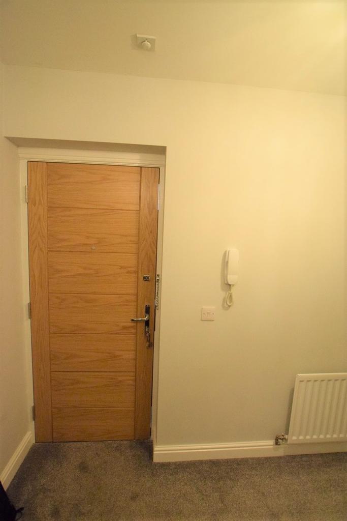 25 Coulter Close, Dumfries, DG1 3 JL - Grieve Grier