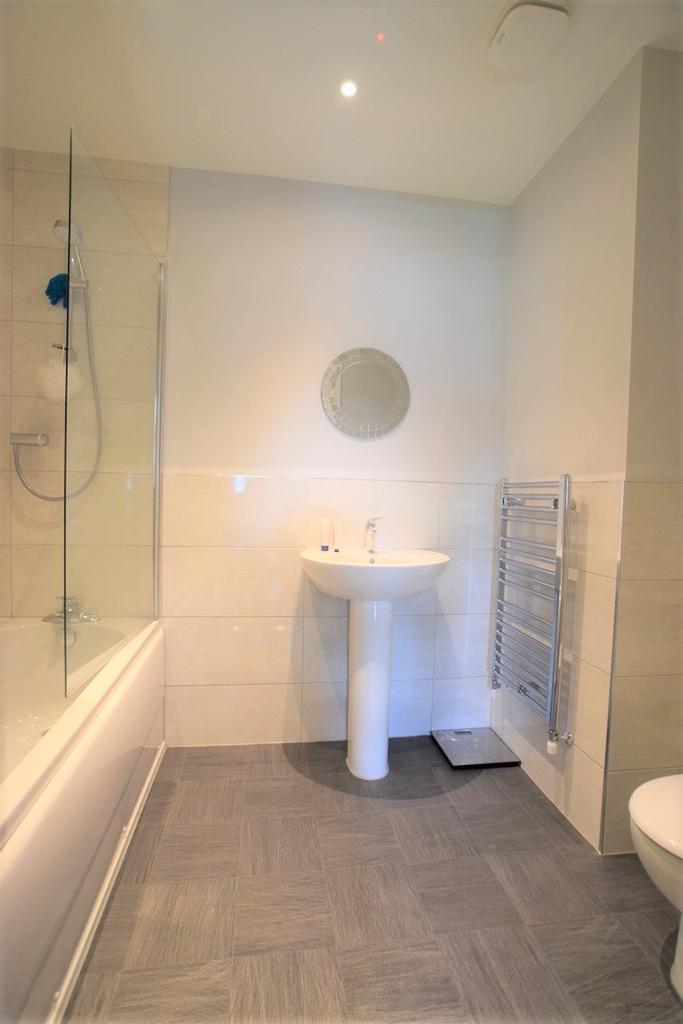 25 Coulter Close, Dumfries, DG1 3 JL - Grieve Grier