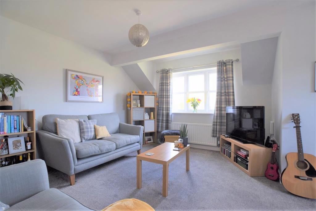 25 Coulter Close, Dumfries, DG1 3 JL - Grieve Grier