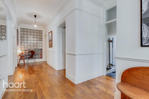 82a Warminster Road, London, SE25 4DQ