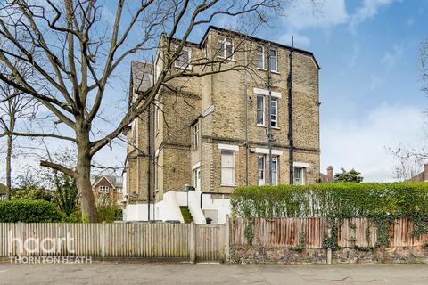 82a Warminster Road, London, SE25 4DQ
