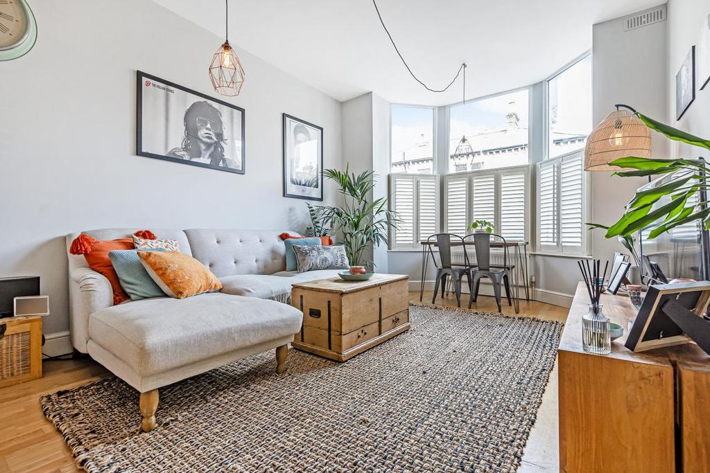 Branksome Road, Brixton 2 bed flat £600,000