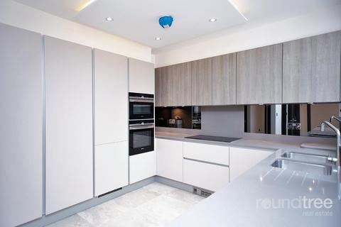 2 bedroom apartment to rent, Langton Court, Parson Street, Hendon, NW4