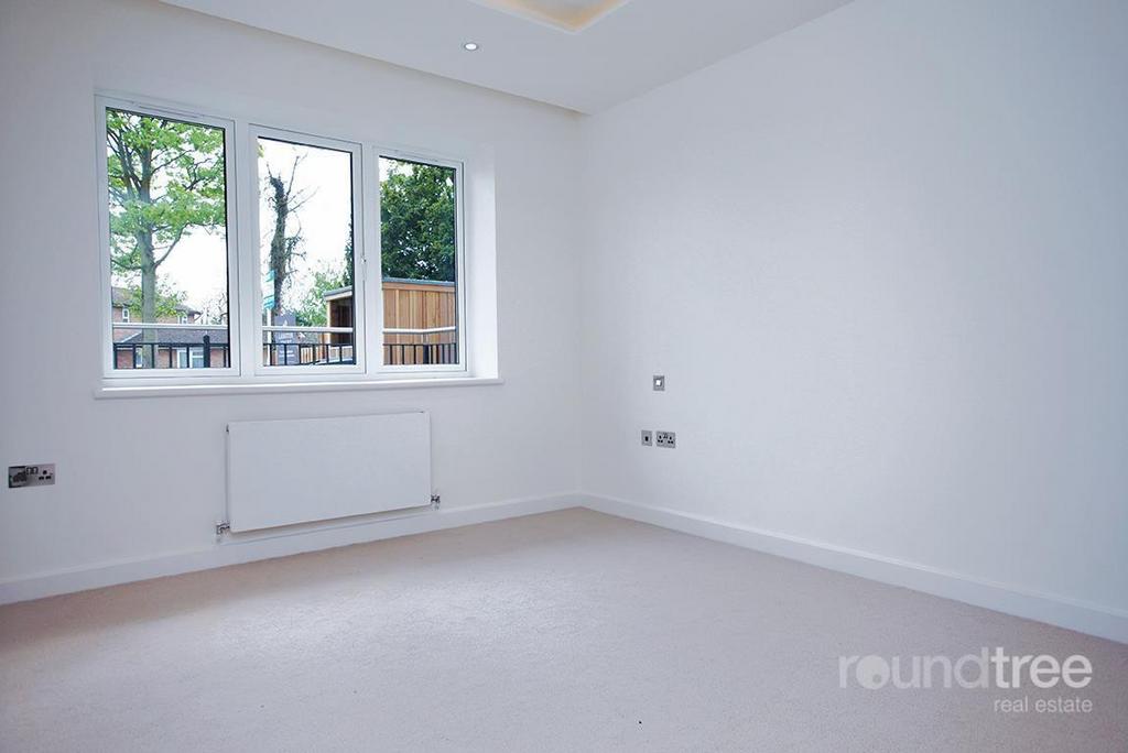 (Main)