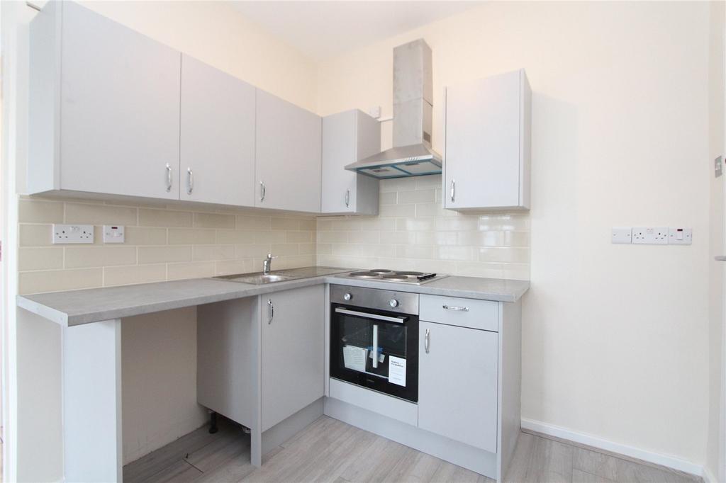 Prout Grove, London, NW10 Studio - £750 pcm (£173 pw)