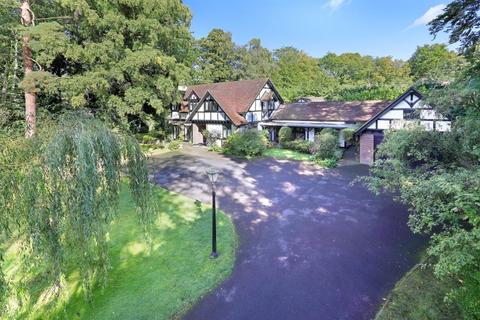 Highgate House, 26 Abbots Drive, Virginia Water, GU25 4SE