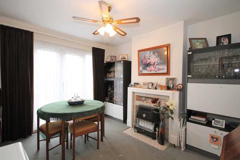 46 Holne Chase, Morden, SM4 5QB