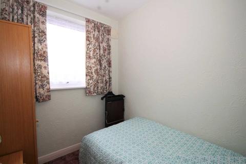 46 Holne Chase, Morden, SM4 5QB