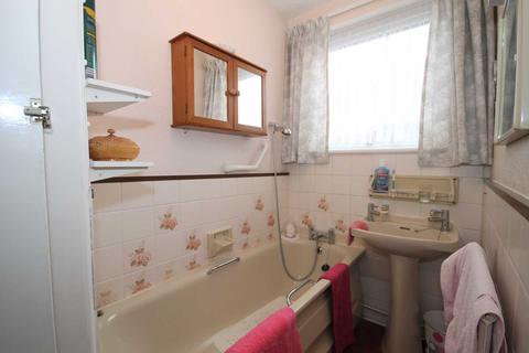 46 Holne Chase, Morden, SM4 5QB