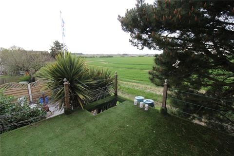 28 Cagefield Road, Stambridge, Rochford, SS4 2BE