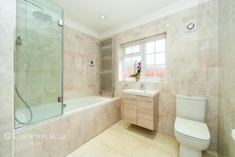 8 King Edwards Road, Ascot, SL5 8PD