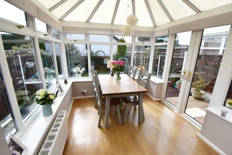 7 Appian Way, Shirley, Solihull, B90 4HD