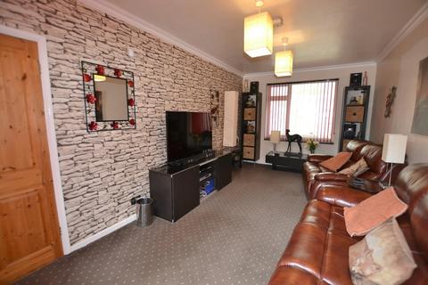 15 Arbury Hall Road, Shirley, Solihull, B90 4PY