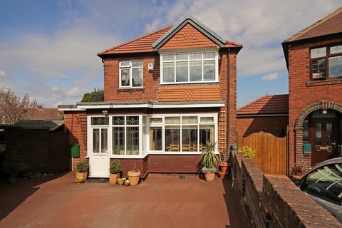 16 Chessel Close, Sheffield, S8 8SS
