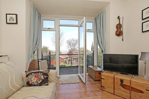 16 Chessel Close, Sheffield, S8 8SS