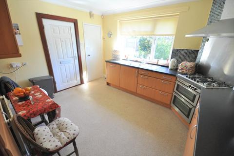 11 Dorothy Avenue, Thorne, Doncaster, DN8 4JB